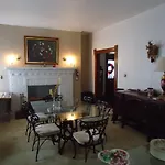 Fox Castle Bed And Breakfast