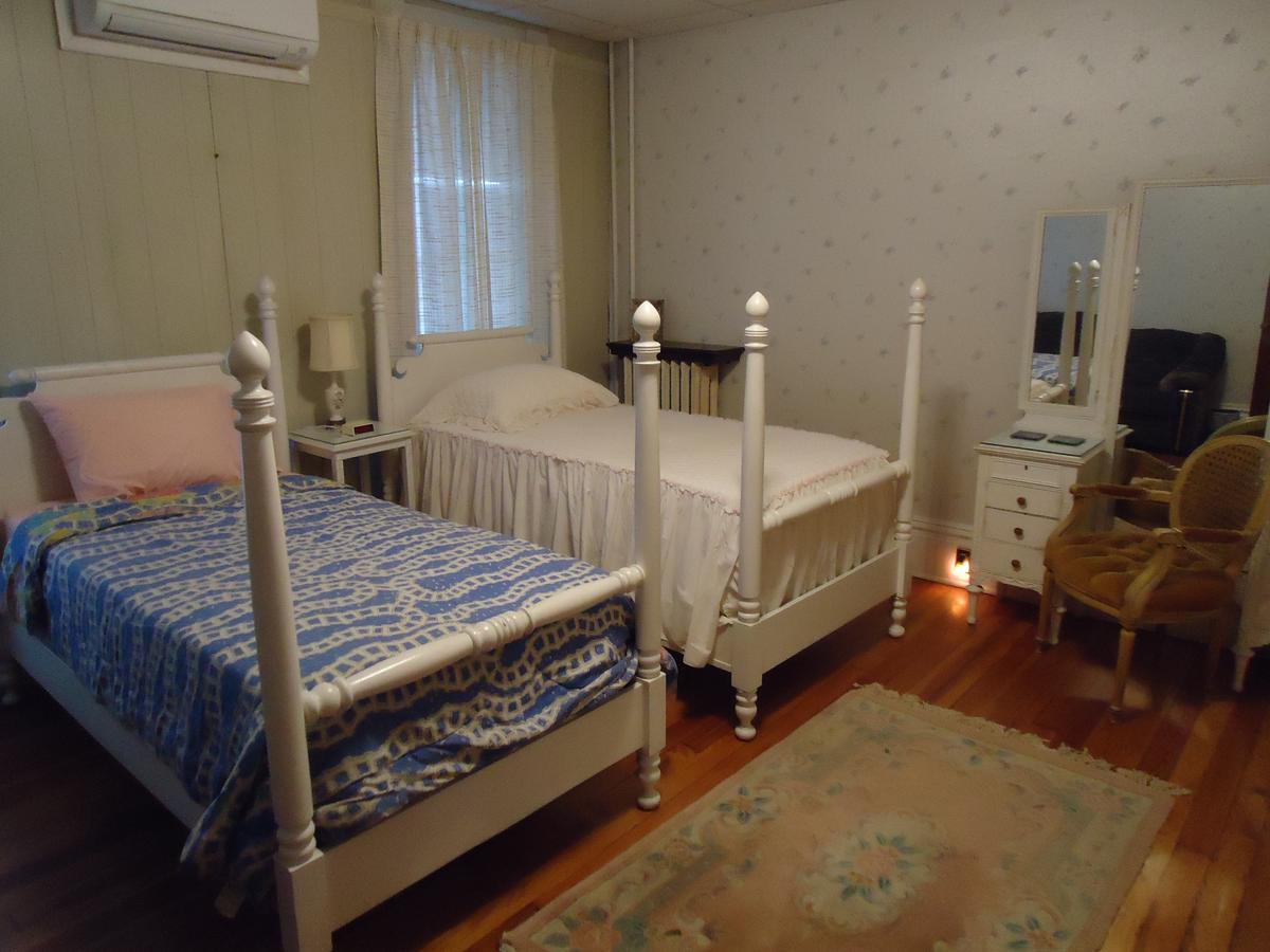 Bed & Breakfast Fox Castle Connellsville